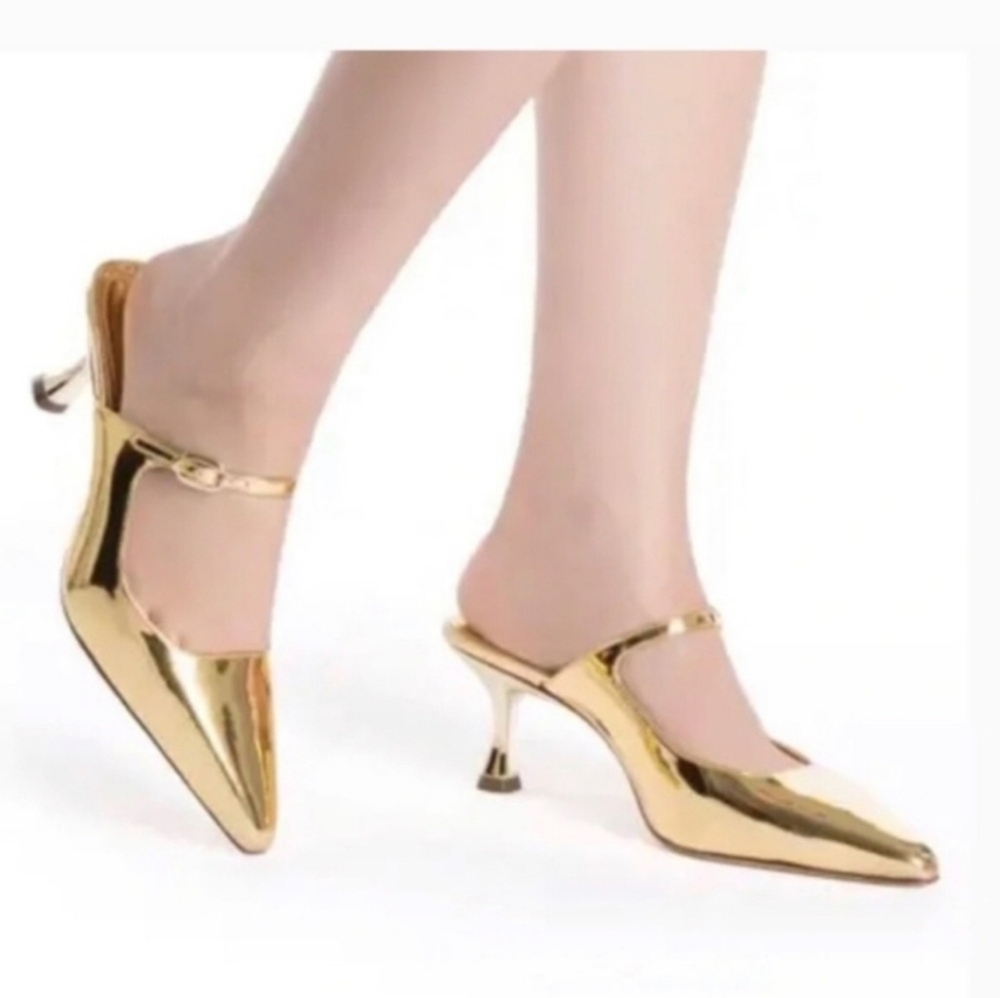 Larroude Ines Mule in Metallic Gold Patent Leather Kitten Heel Size 9